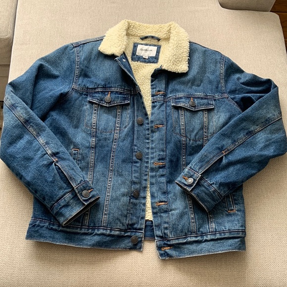 Goodfellow & Co Other - Goodfellow & Co Sherpa Lined Jean Trucker Jacket Men’s Size Medium